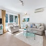 Dream Estate Daire *