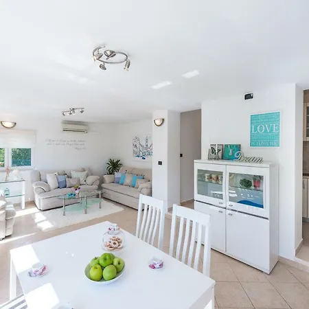 Dream Estate شقة
