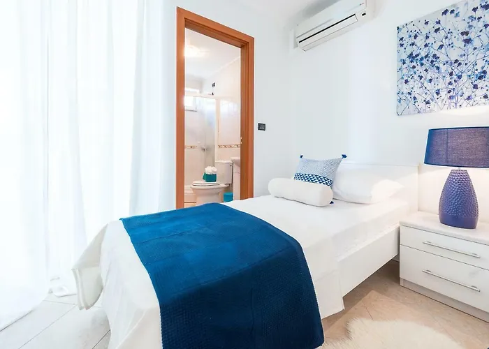 Dream Estate アパート