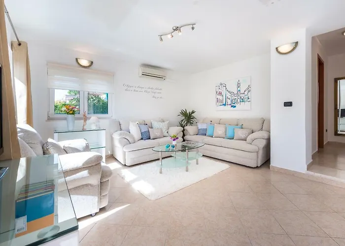 アパート Dream Estate *